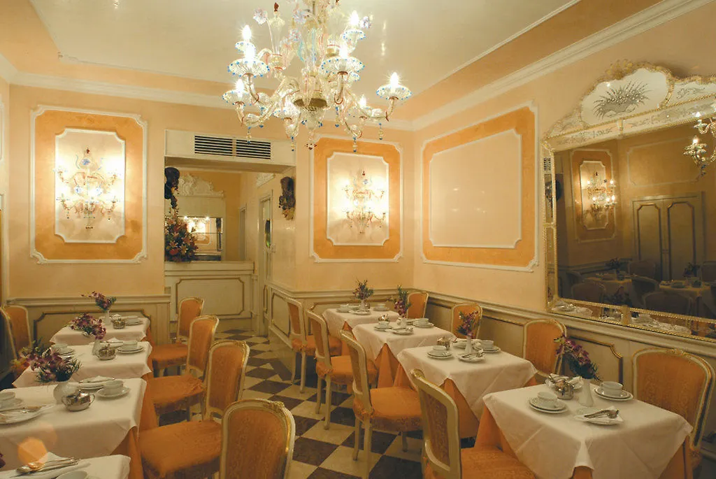 Hotel Canaletto Venice 3*,  Italy
